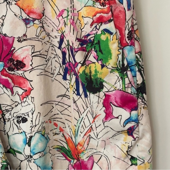 Express| Multicolour Floral Dress Shorts Sz 2 - Picture 3 of 5